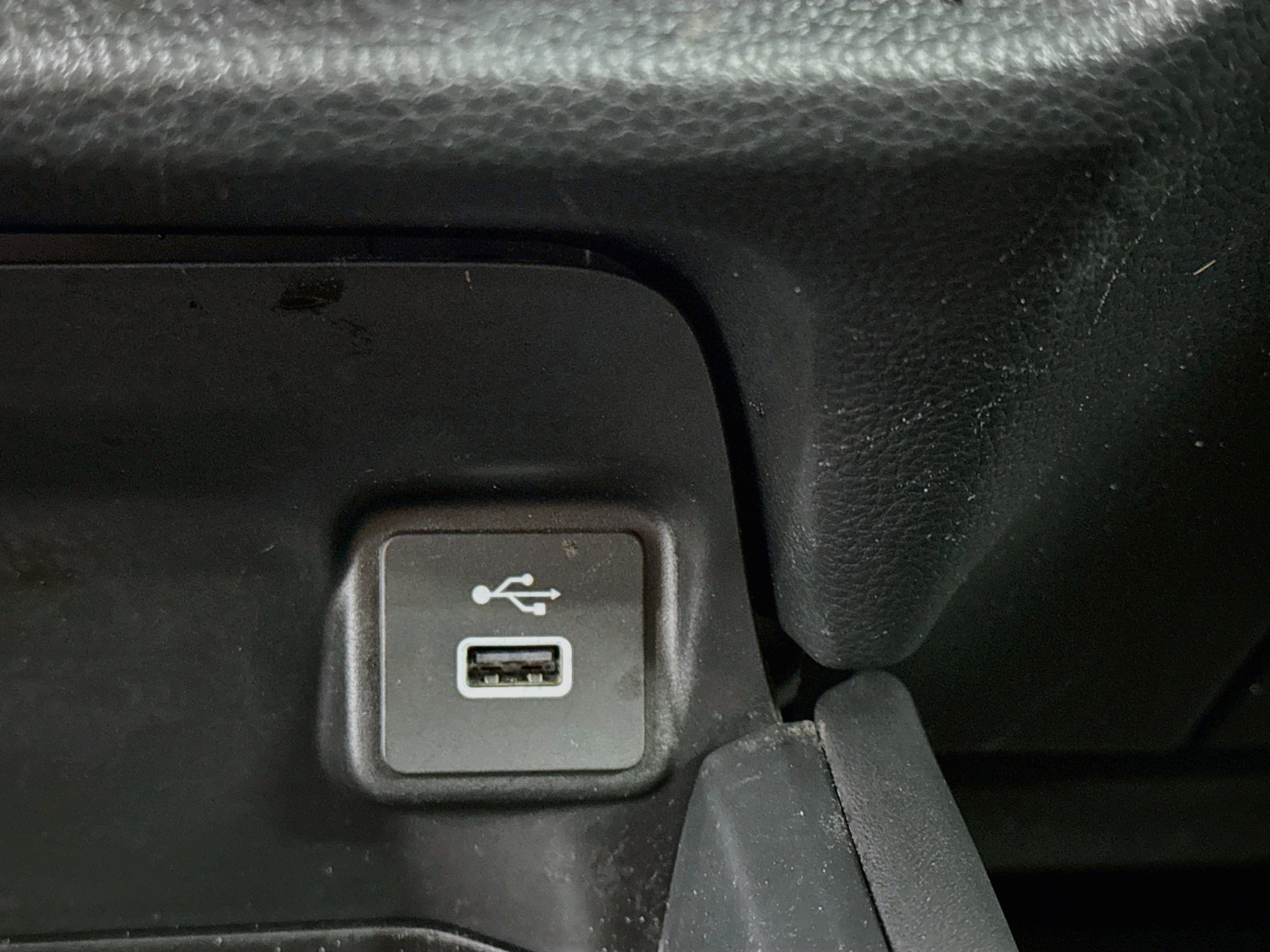 Used 2023 Honda HR-V LX image 24
