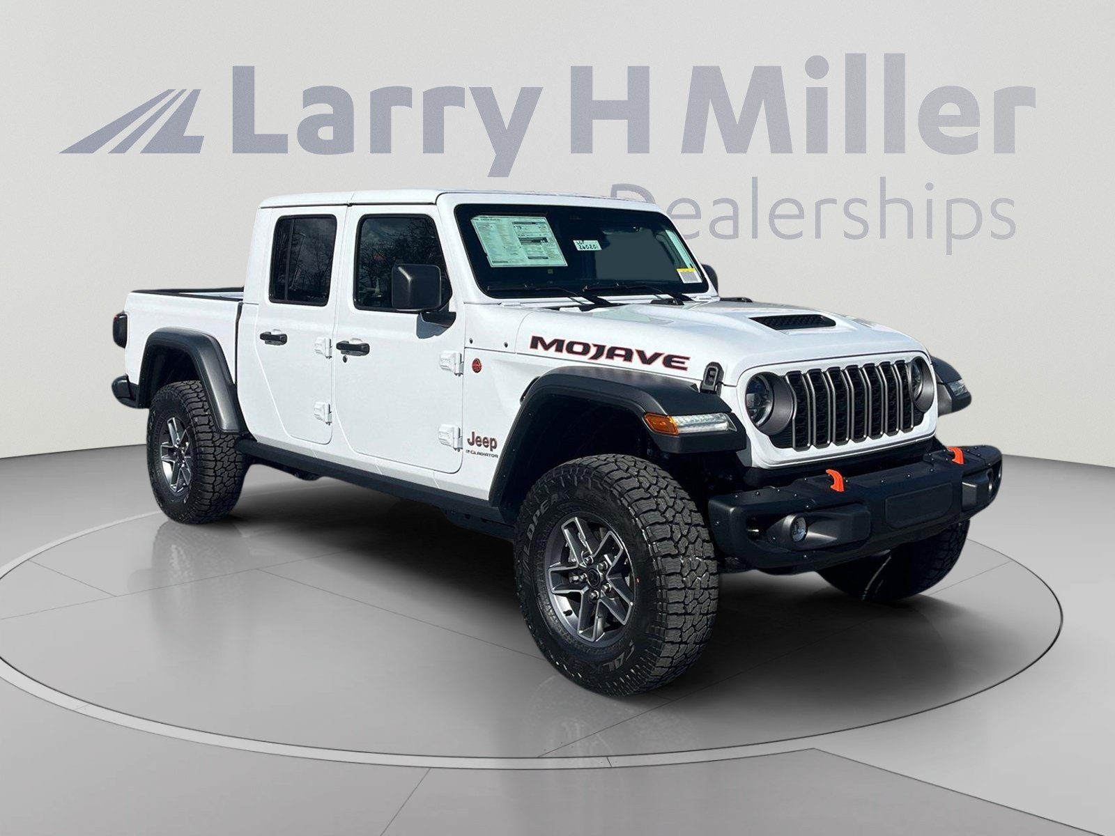 New 2026 Jeep Gladiator Mojave w/ Steel Bumper Group AWD/4WD image 7