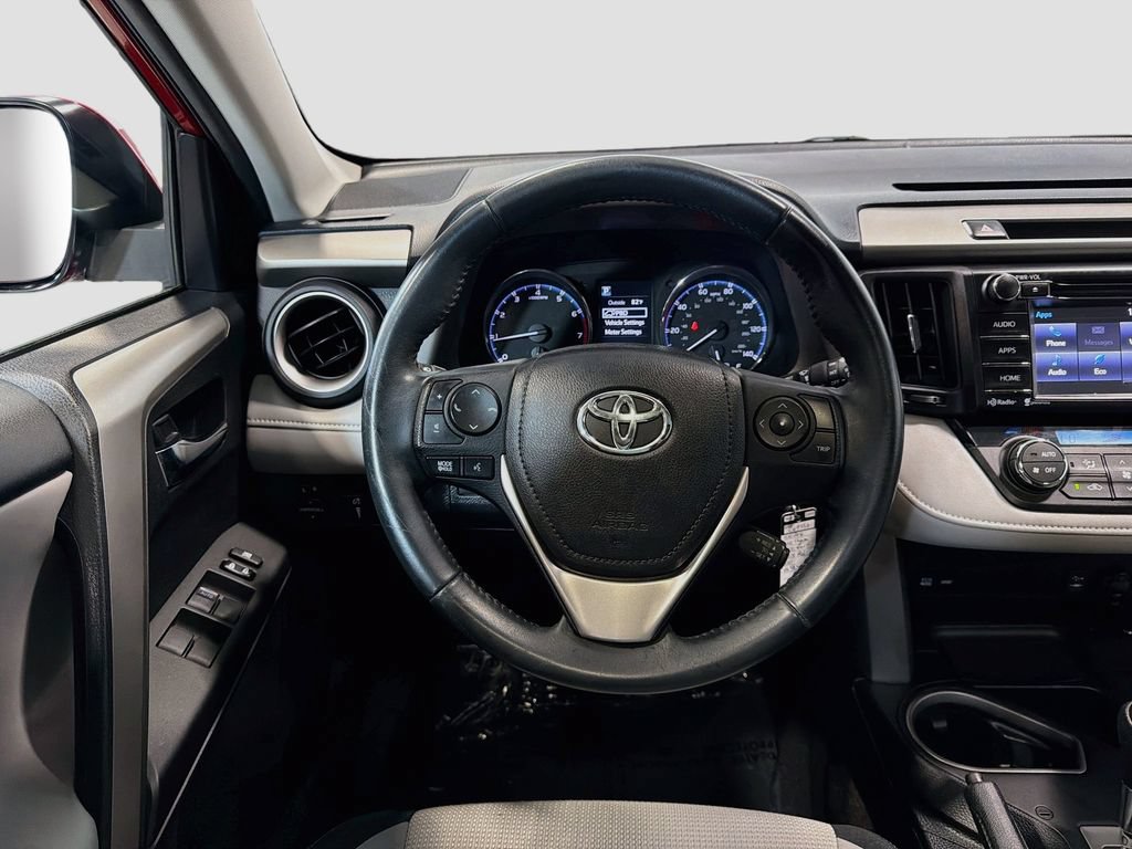 Used 2016 Toyota RAV4 XLE AWD/4WD image 23