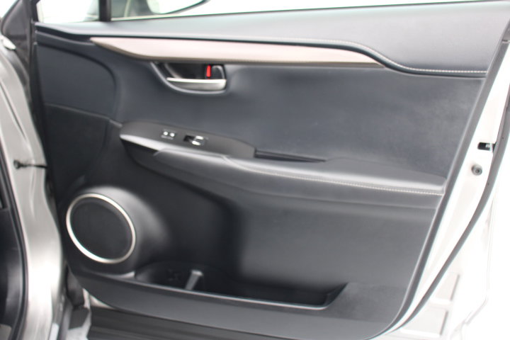 Used 2019 Lexus NX 300h AWD image 19