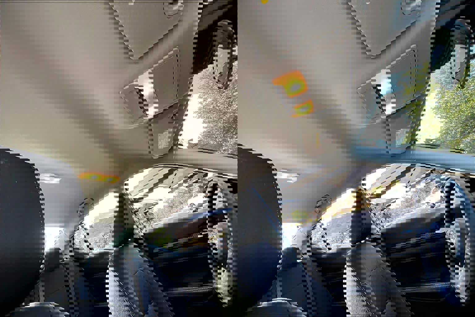 Used 2025 Nissan Altima 2.5 SV image 14