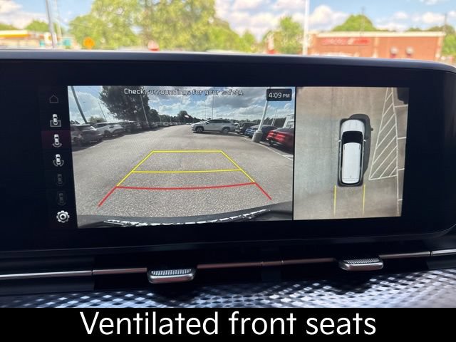 Used 2024 Kia Carnival SX Prestige FWD image 34