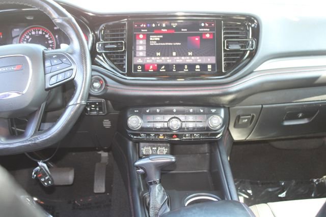 Used 2024 Dodge Durango GT image 16