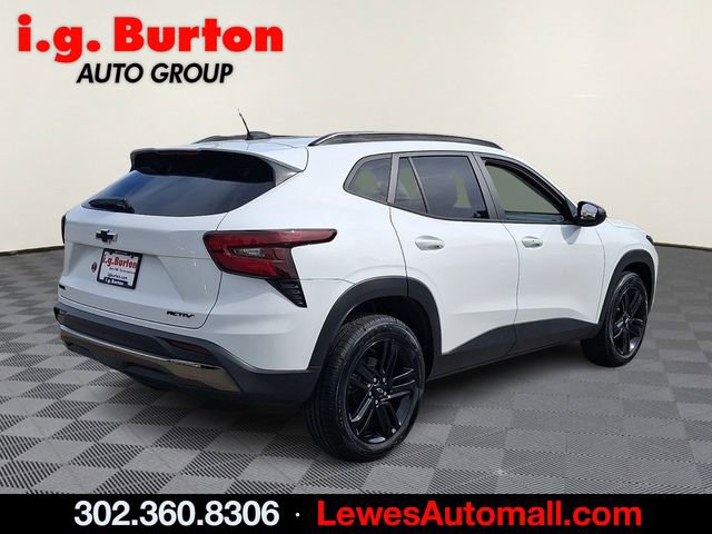 Used 2024 Chevrolet Trax ACTIV w/ Driver Confidence Package image 6