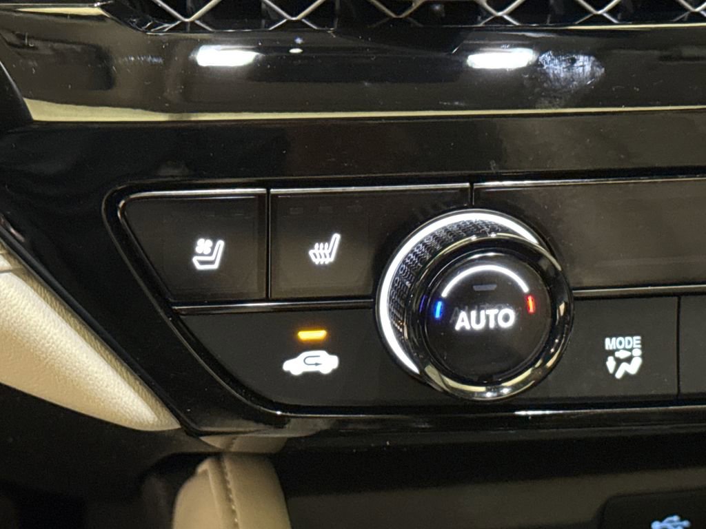 Certified 2025 Honda Accord Touring image 27