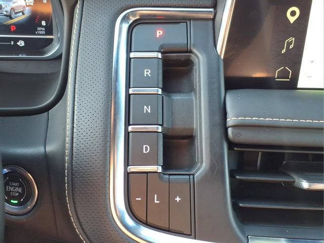 Used 2023 GMC Yukon SLT AWD/4WD image 22