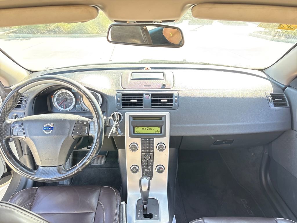Used 2012 Volvo C70 T5 image 10
