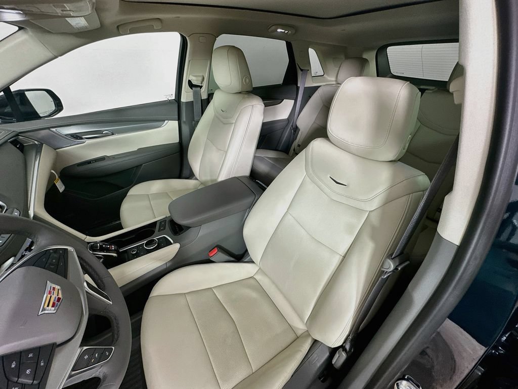 New 2026 Cadillac XT5 Premium Luxury w/ Driver Assist Package FWD image 26