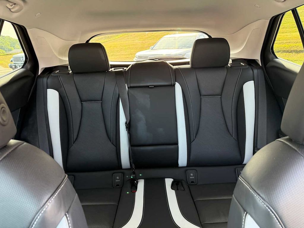 Used 2025 Buick Envision Sport Touring image 20