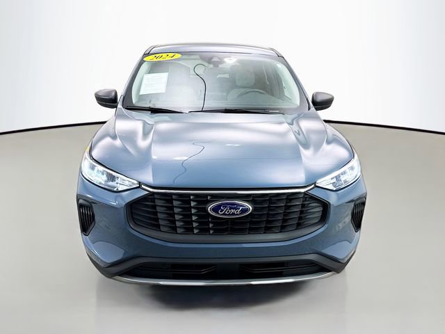 Used 2024 Ford Escape Active image 2