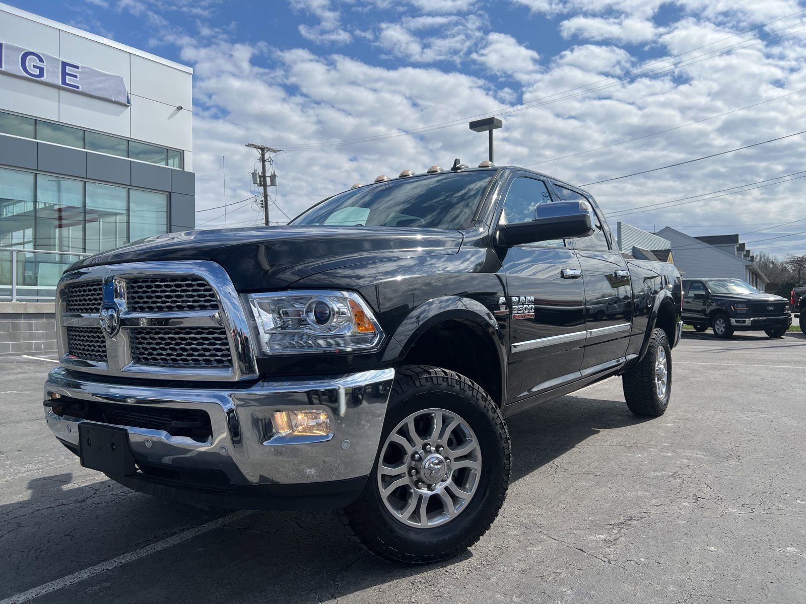 Used 2018 RAM 3500 Laramie image 42