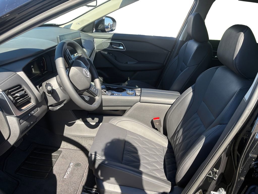 New 2026 Nissan Rogue Platinum w/ Platinum Premium Package image 9