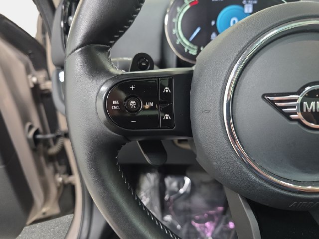 Certified 2024 MINI Cooper Countryman S w/ Premium Package FWD image 14