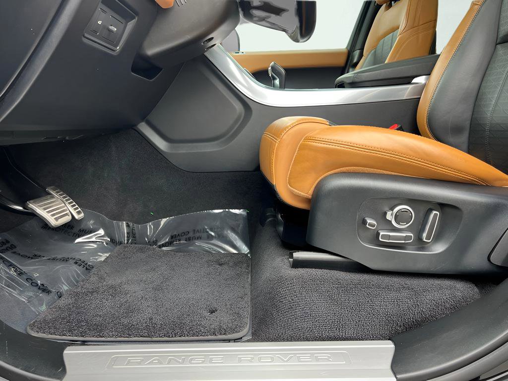 Used 2019 Land Rover Range Rover Sport HSE Dynamic AWD/4WD image 44