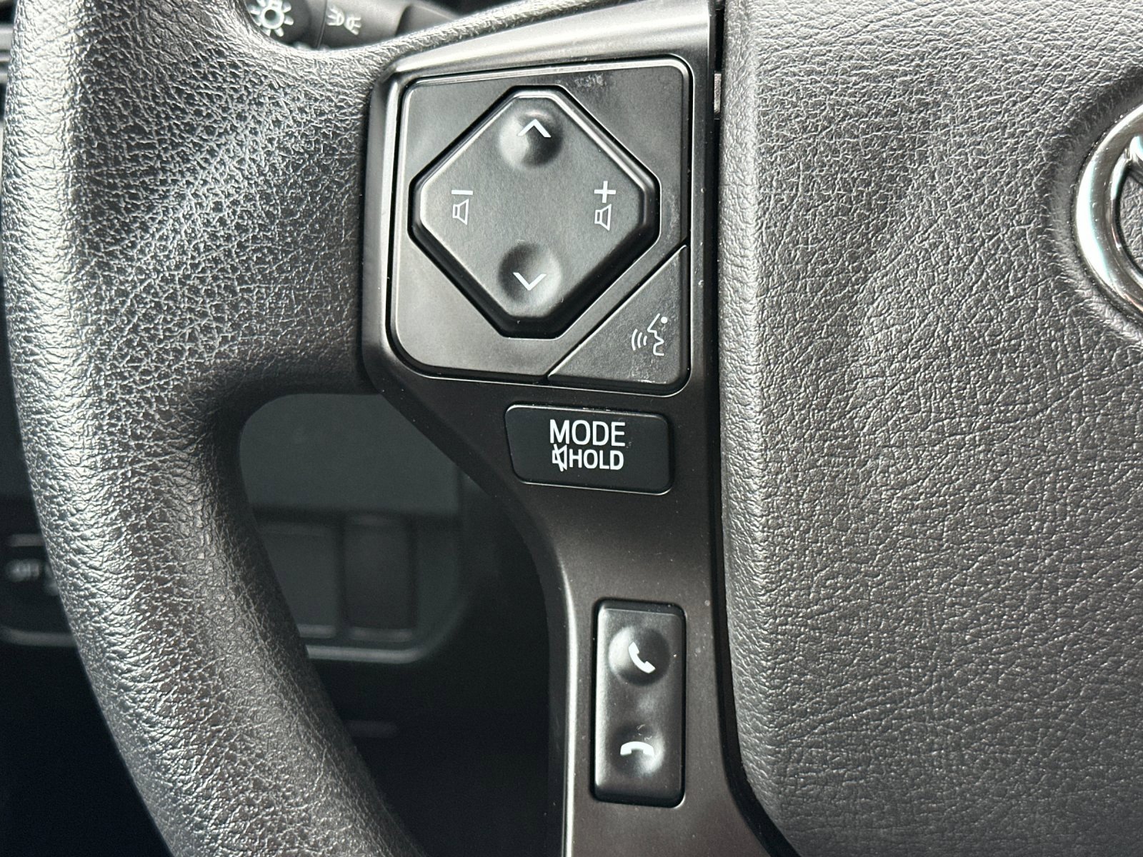 Used 2023 Toyota Tacoma SR w/ SR Convenience Package image 24