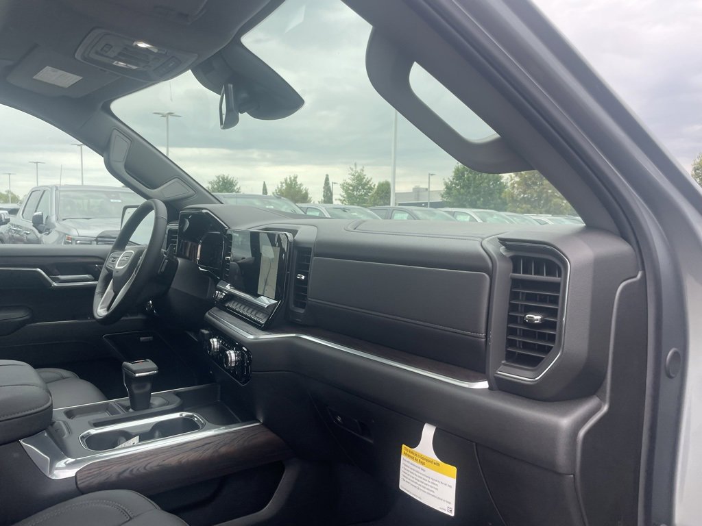New 2026 GMC Sierra 1500 SLT w/ SLT Premium Plus Package image 31