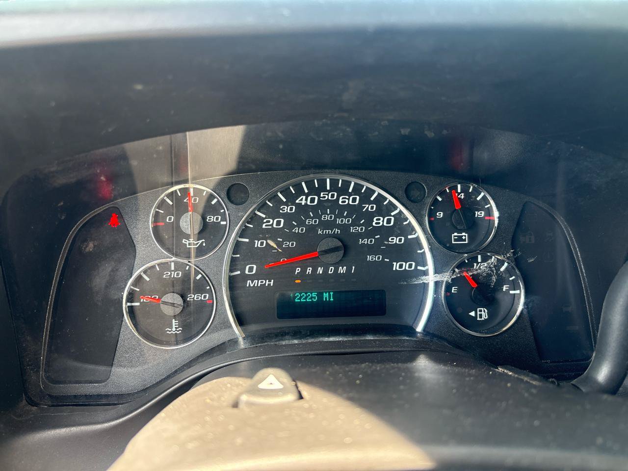Used 2020 Chevrolet Express 2500 w/ Communications Package RWD image 12