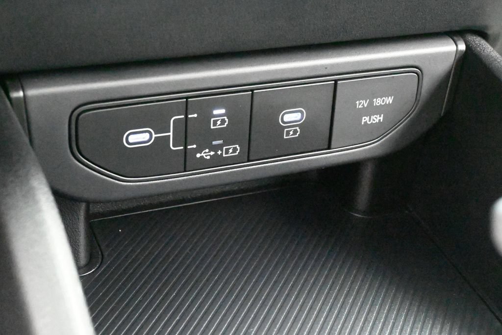 Used 2026 Kia K4 FWD image 23