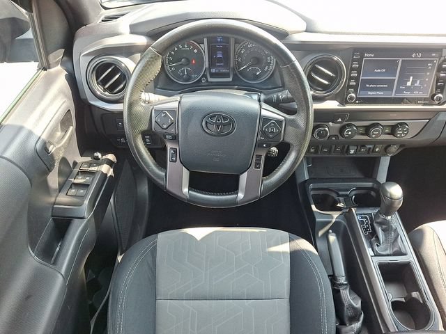 Used 2020 Toyota Tacoma TRD Sport w/ Technology Package AWD/4WD image 11