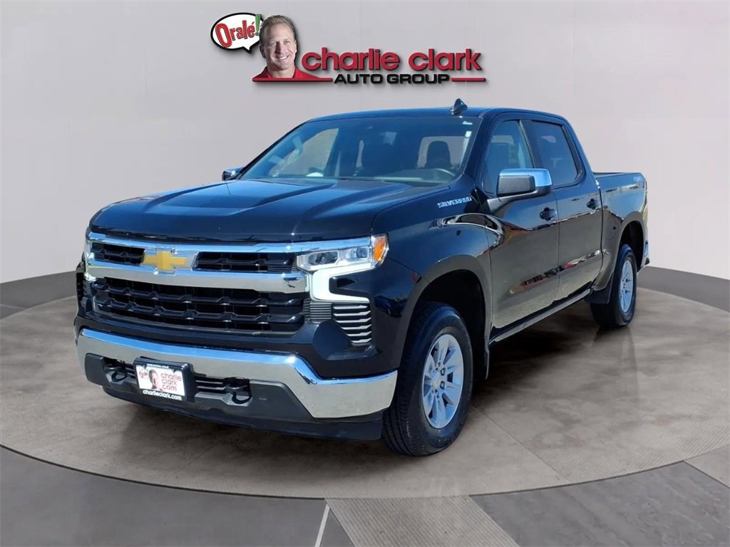 Used 2025 Chevrolet Silverado 1500 LT image 1