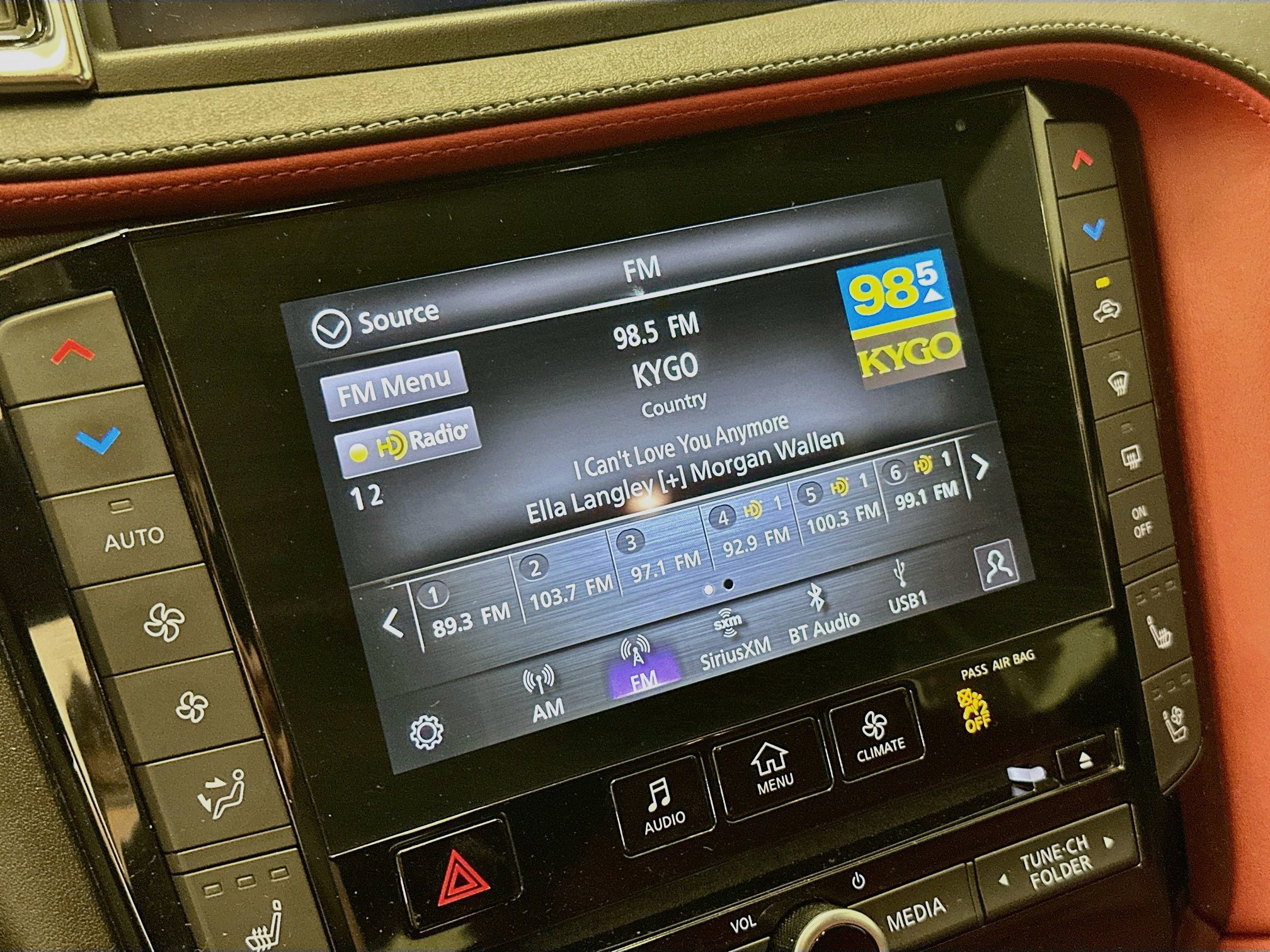 Used 2023 INFINITI QX55 Sensory w/ Lighting Package AWD/4WD image 21