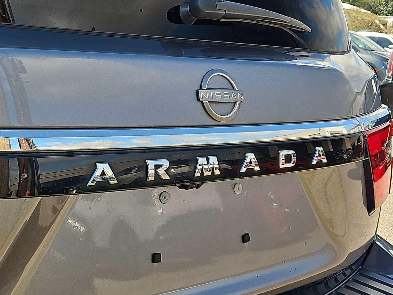 Used 2022 Nissan Armada SV w/ Cargo Package RWD image 12