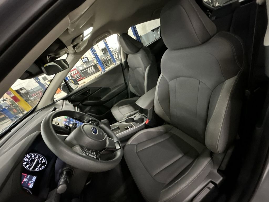 Certified 2025 Subaru Crosstrek 2.0i Premium image 15