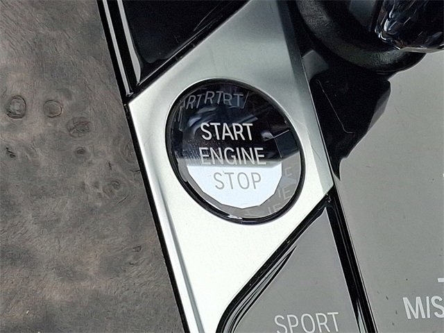 Used 2023 BMW X5 xDrive40i w/ Executive Package image 24