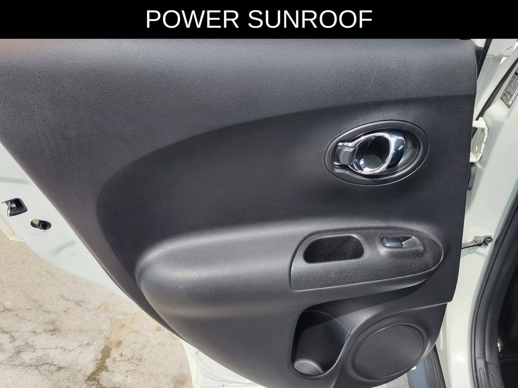 Used 2016 Nissan Juke SL AWD/4WD image 13