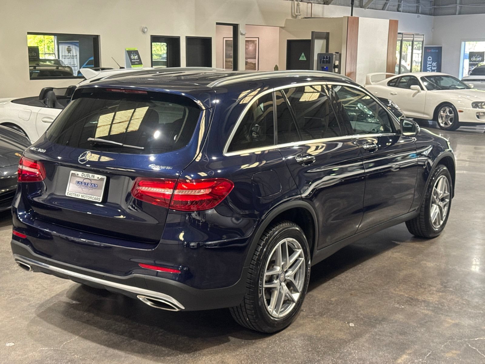 Used 2017 Mercedes-Benz GLC 300 4MATIC image 16