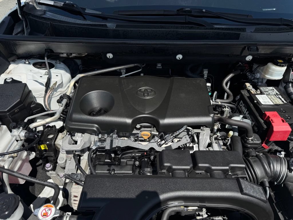Used 2019 Toyota RAV4 XLE Premium FWD image 37
