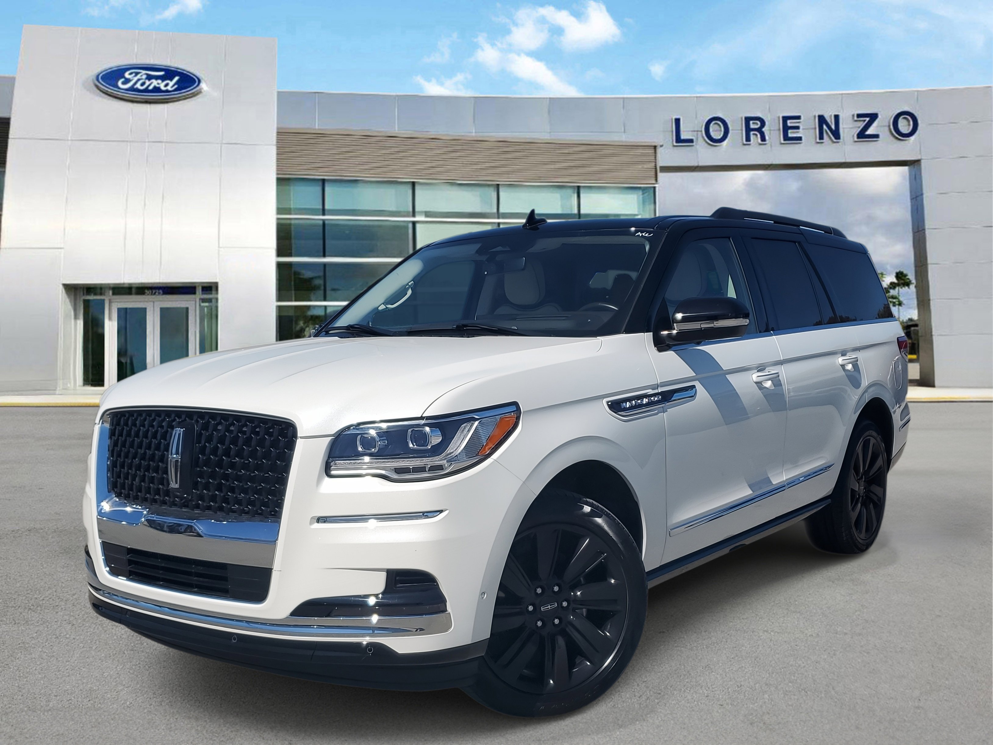 Used 2024 Lincoln Navigator Black Label 360° Tour