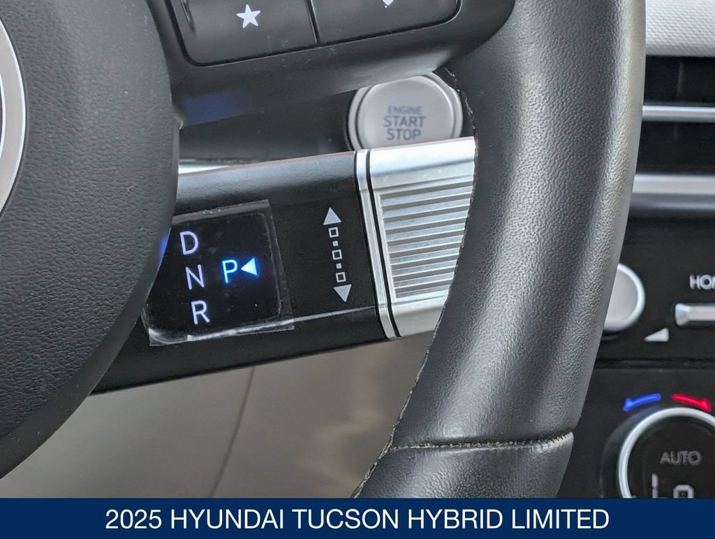 Certified 2025 Hyundai Tucson Limited AWD/4WD image 33