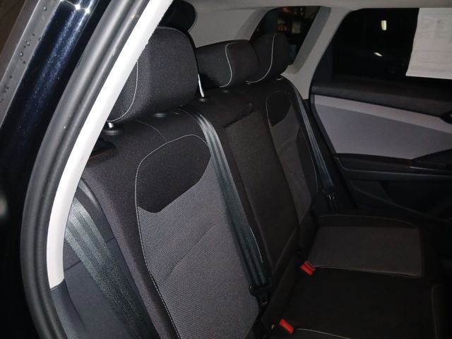 Used 2022 Volkswagen Taos S image 41