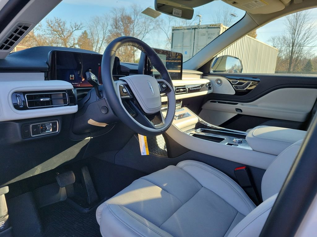New 2026 Lincoln Aviator Reserve image 20