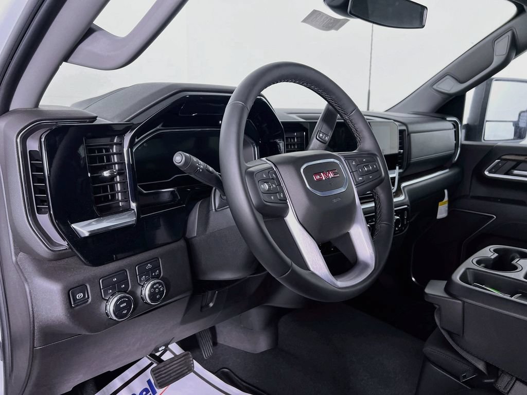 New 2025 GMC Sierra 2500 SLE w/ SLE Value Package; AWD/4WD image 8