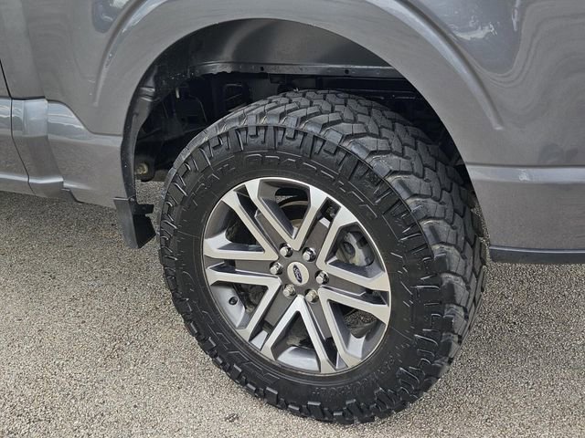 Certified 2022 Ford F150 XL w/ STX Appearance Package AWD/4WD image 9