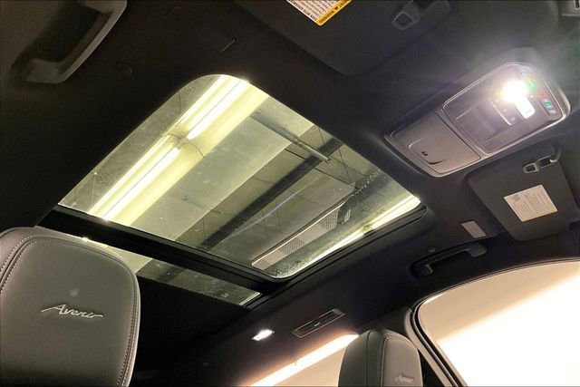 Used 2025 Buick Enclave Avenir w/ Super Cruise Package image 20