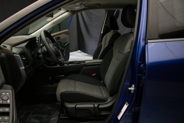 Used 2021 Nissan Rogue S image 27