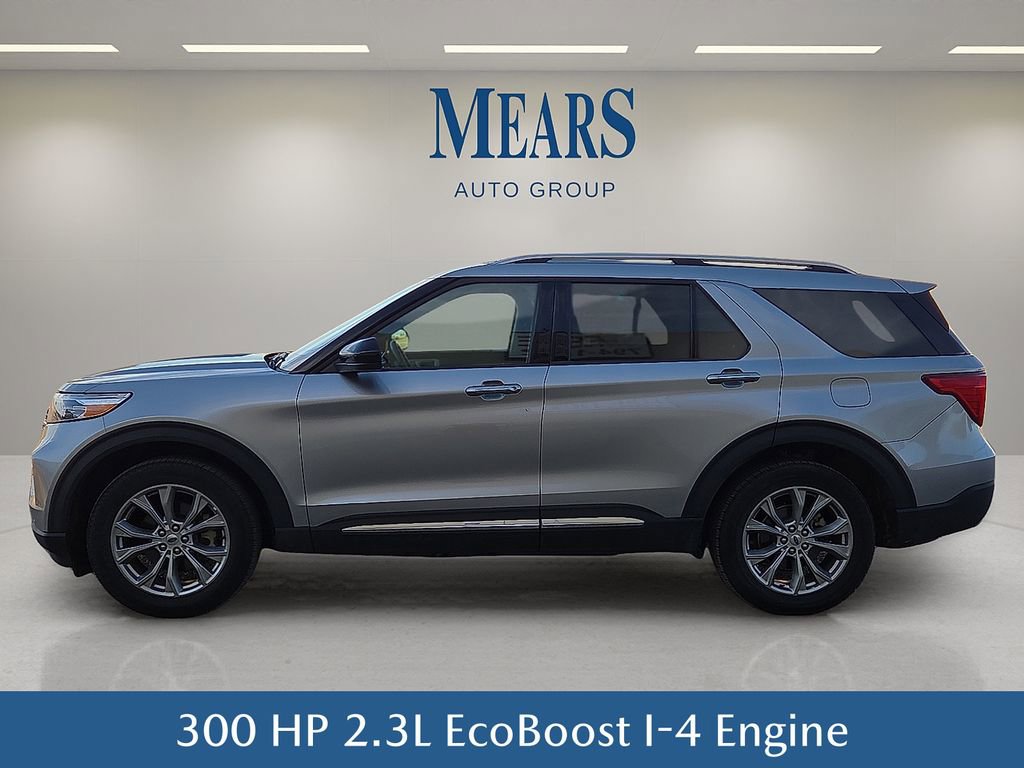 Used 2024 Ford Explorer Limited image 3