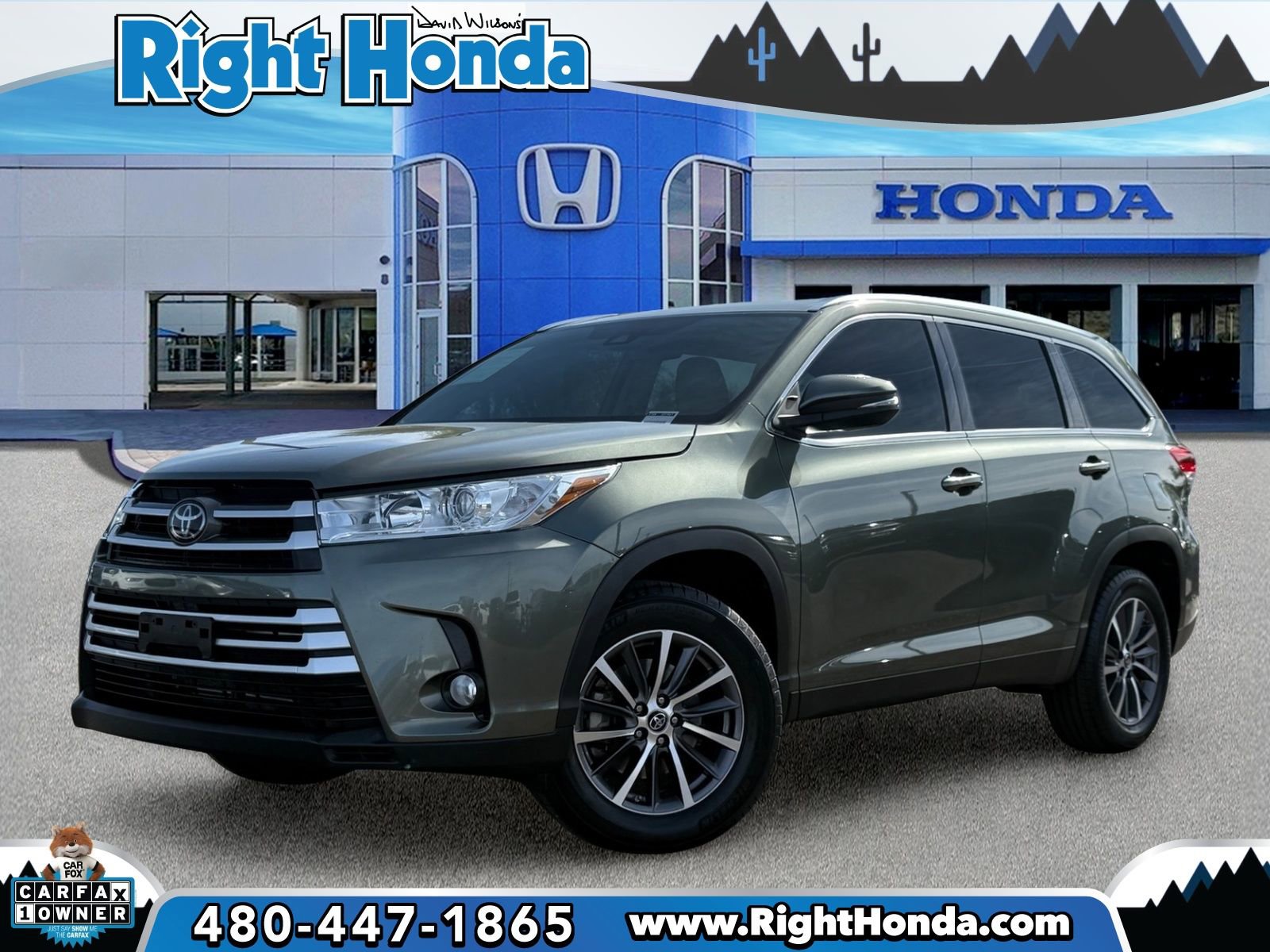 Used 2019 Toyota Highlander XLE FWD image 1
