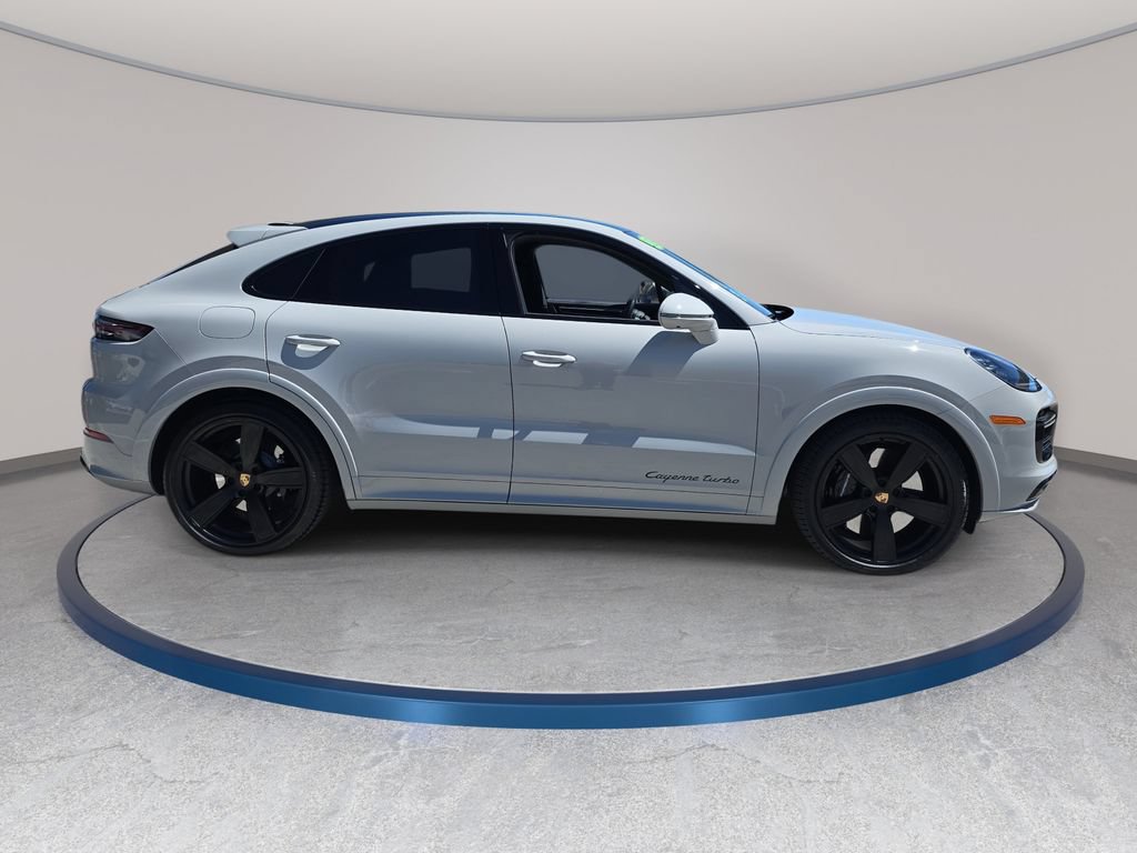 Used 2023 Porsche Cayenne Turbo AWD/4WD image 5