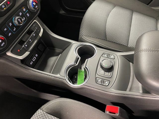 Used 2023 GMC Terrain SLE w/ Driver Convenience Package AWD/4WD image 17