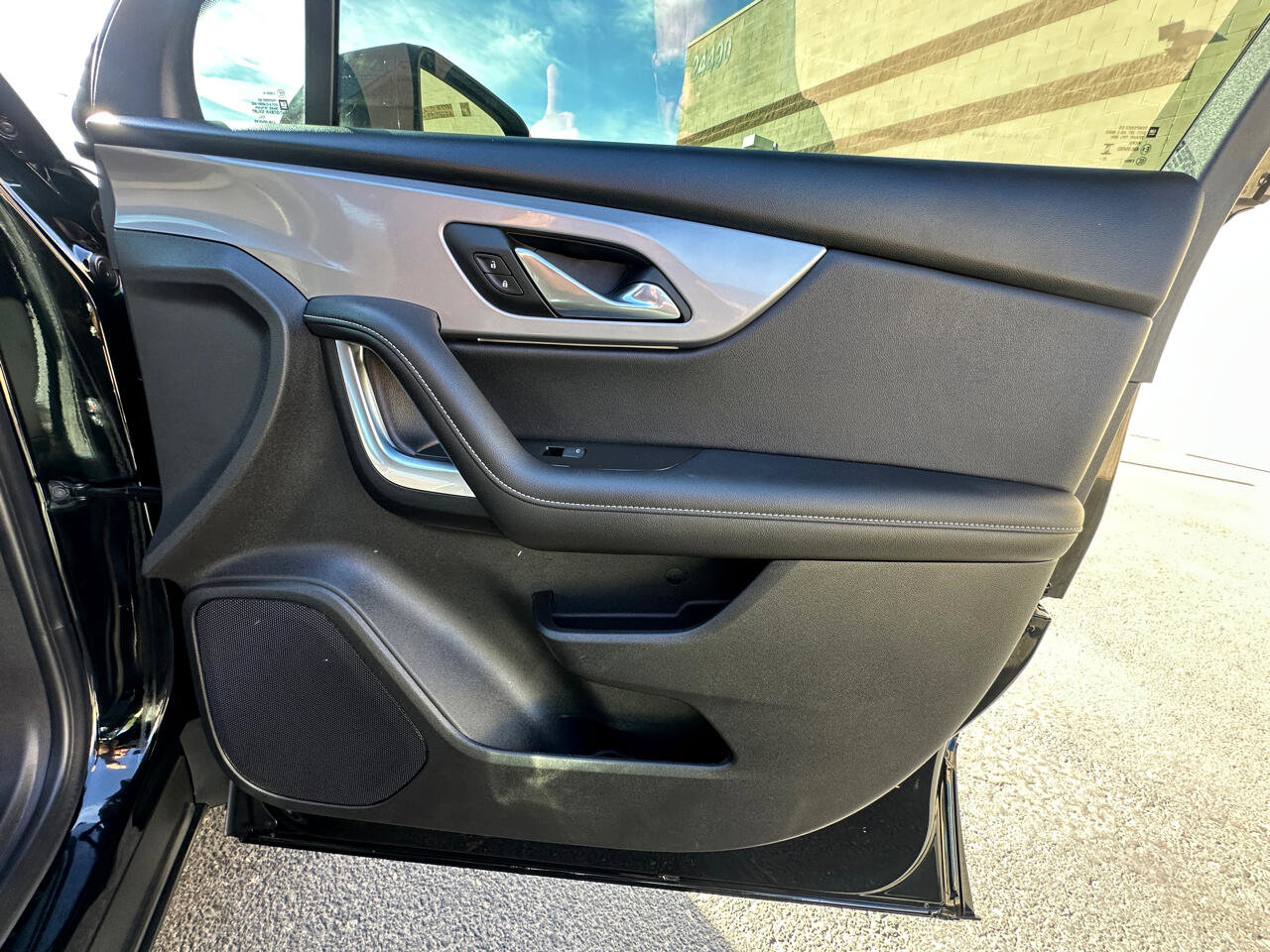 Used 2024 Chevrolet Blazer LT w/ Convenience Package image 26