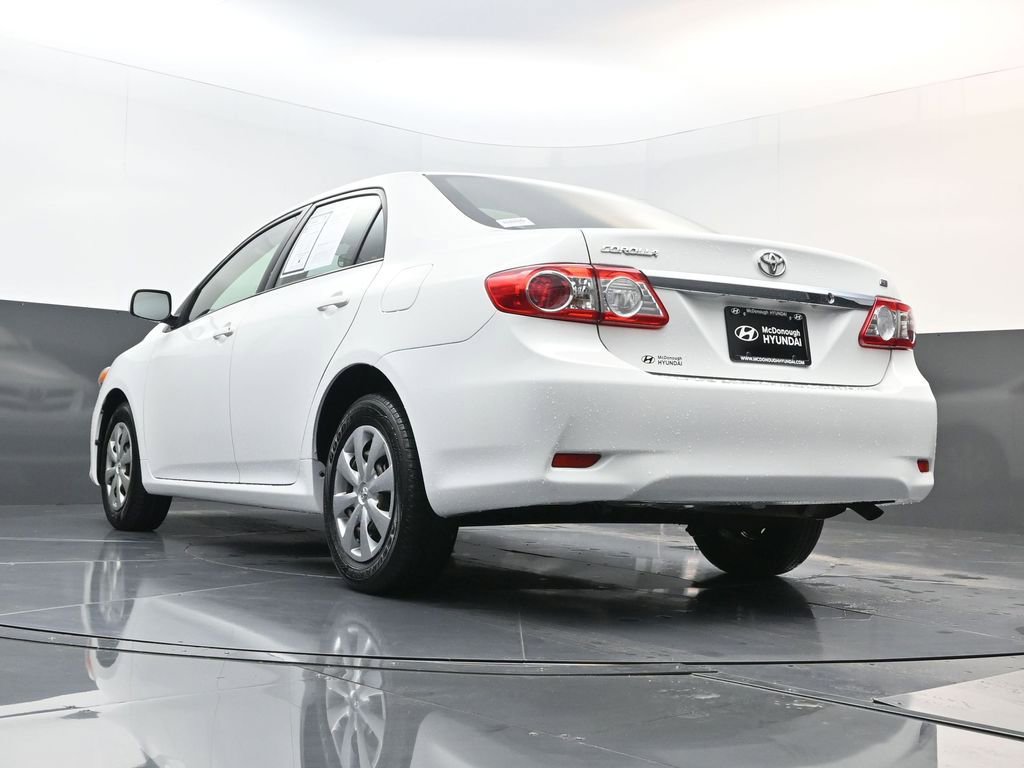 Used 2011 Toyota Corolla LE image 17