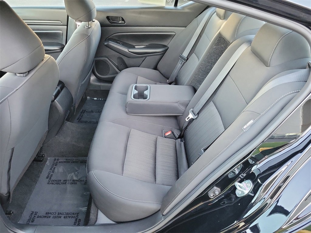 Used 2024 Nissan Altima 2.5 SV image 20