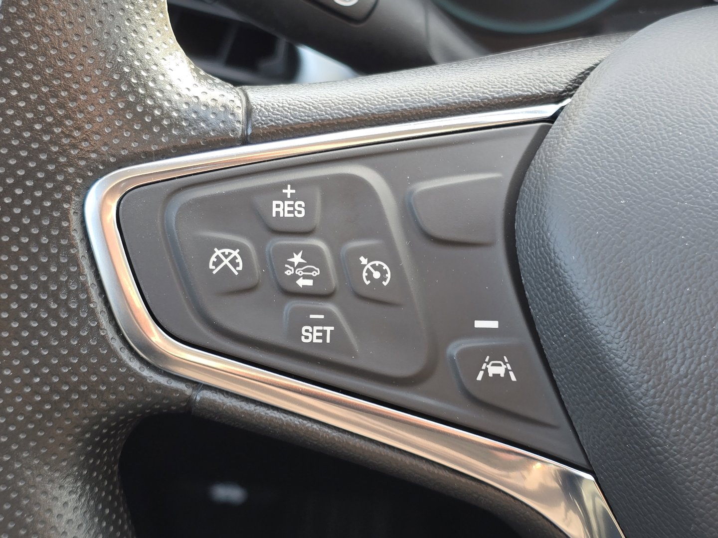 Used 2024 Chevrolet Malibu LT image 10