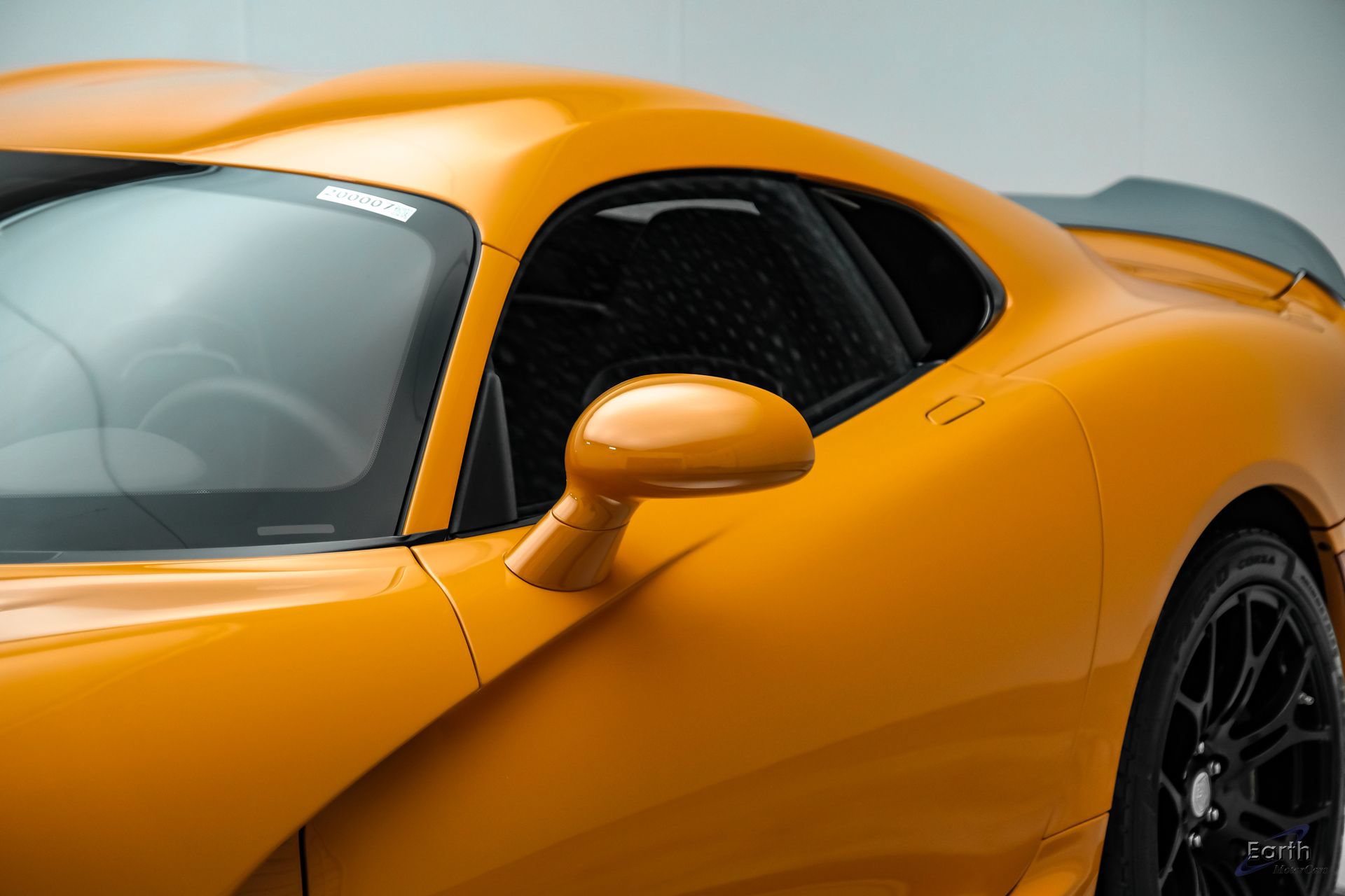 Used 2014 SRT Viper SRT-10 RWD image 32