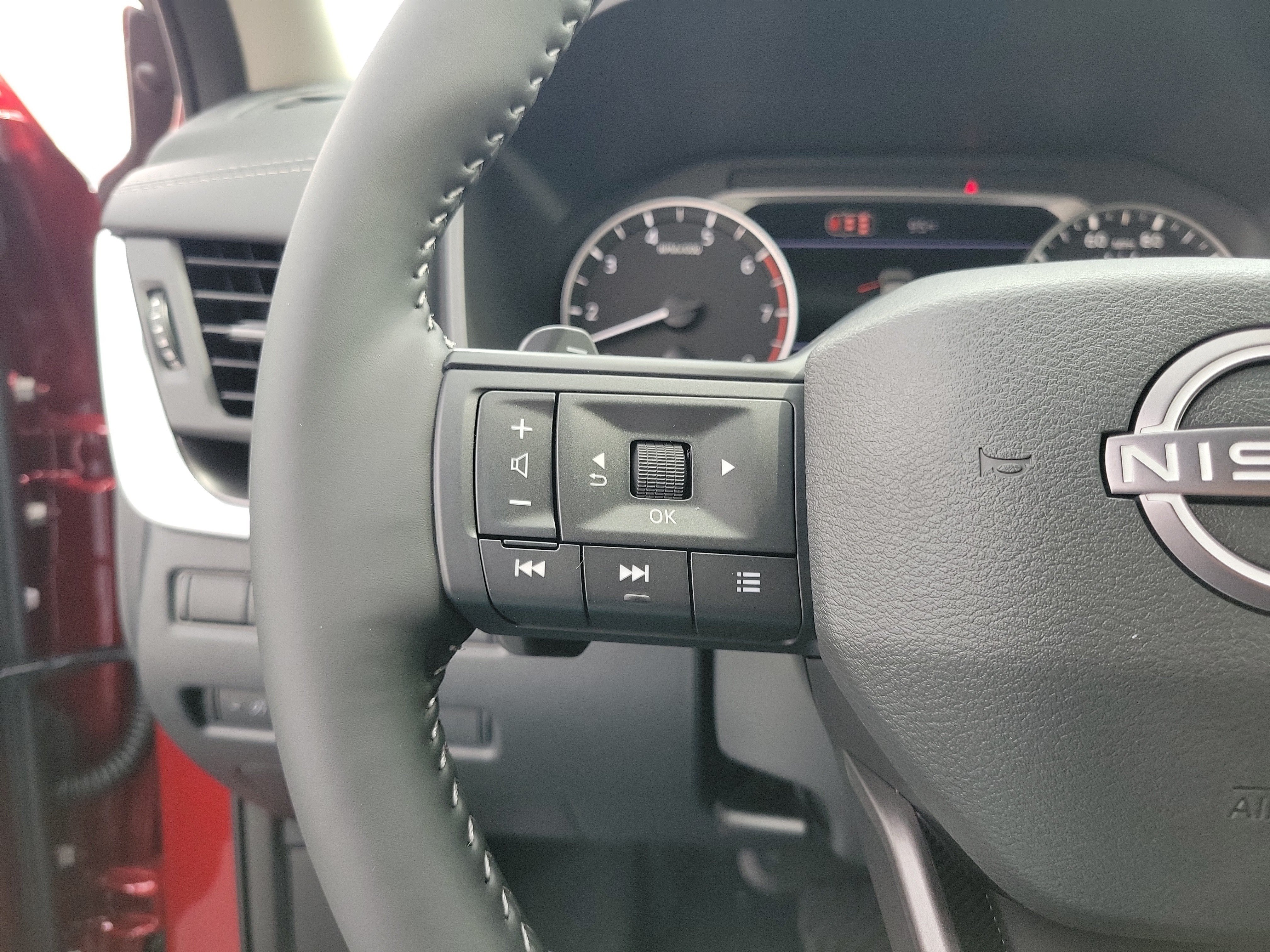 New 2026 Nissan Rogue SV w/ Cold Weather Package AWD/4WD image 22