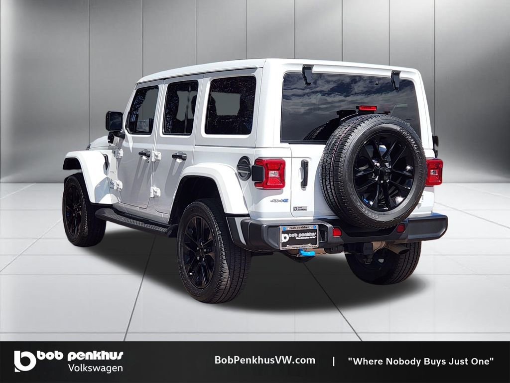 Used 2023 Jeep Wrangler Unlimited Sahara w/ Cold Weather Group image 27